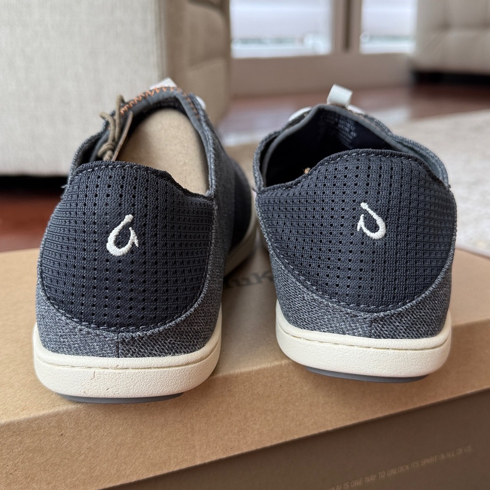 OluKai Nohea Moku. US Men’s 10. Dark Shadow - Picture 3 of 8